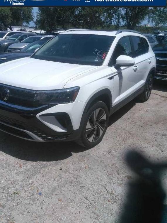 VOLKSWAGEN TAOS 4MOTION 2024 3VVVX7B22RM126977 image